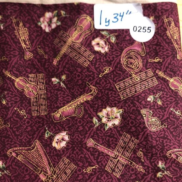 Quilt Cotton Fabric Material - Just shy 2 yard Gilded Musical Floral #255 - Picture 2 of 3